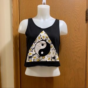 SOLD. LA Hearts Yin & Yang Daisy Crop Tank